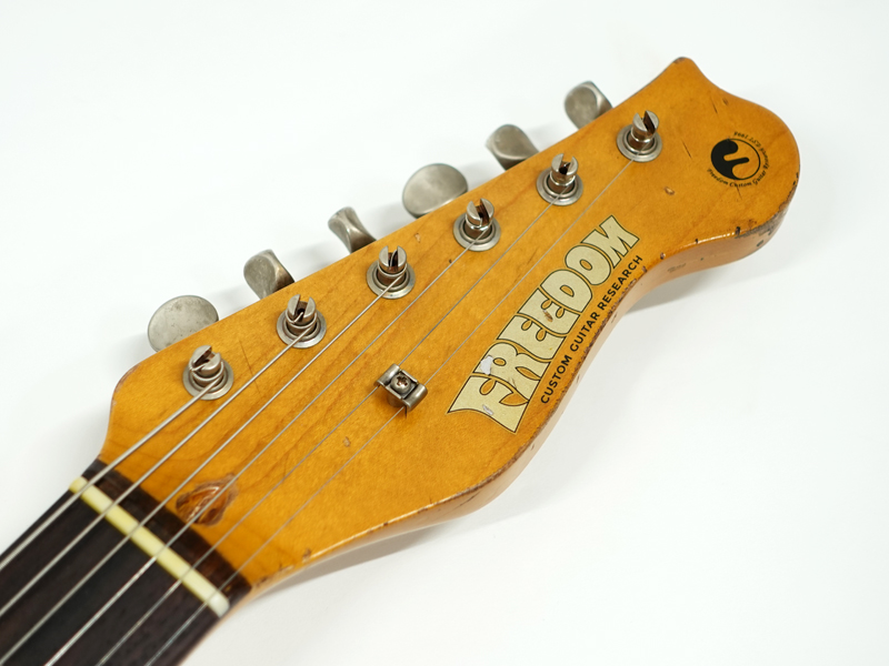 Freedom Custom Guitar Research Order Style Shaker Light Ash / R