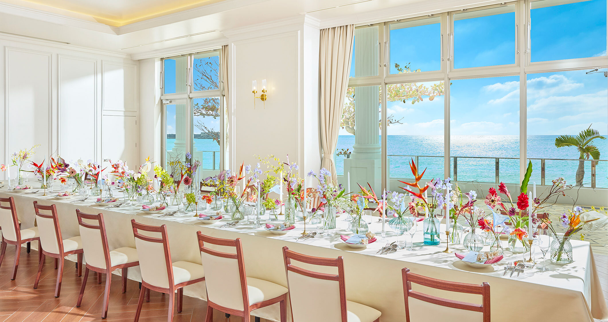 ラソール シーリゾート シエール教会｜沖縄の挙式・結婚式なら【ワタベ