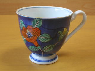 有田焼 染錦花絵コーヒー碗皿 萬右衛門窯