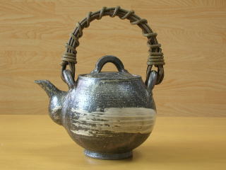 信楽焼 黒磯土瓶