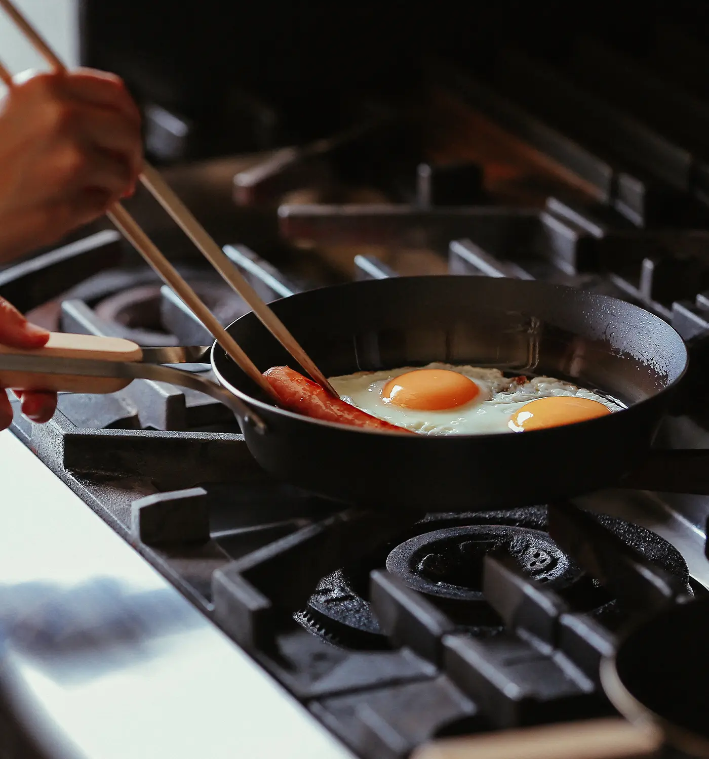 enzo（エンゾウ） 鉄フライパン | 和平フレイズ株式会社