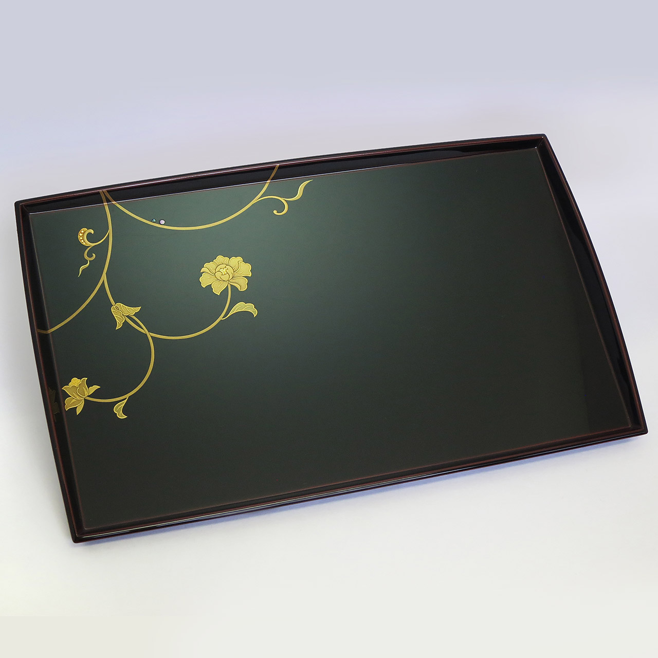 盆・トレー | WORKS | 輪島塗の老舗 輪島屋善仁 | Wajimaya Zenni