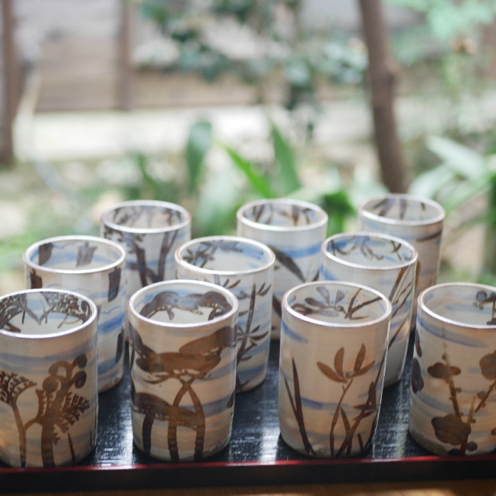 京のやきもの 泉涌寺 俊山窯 | 泉涌寺のふもとで「京焼・清水焼」の