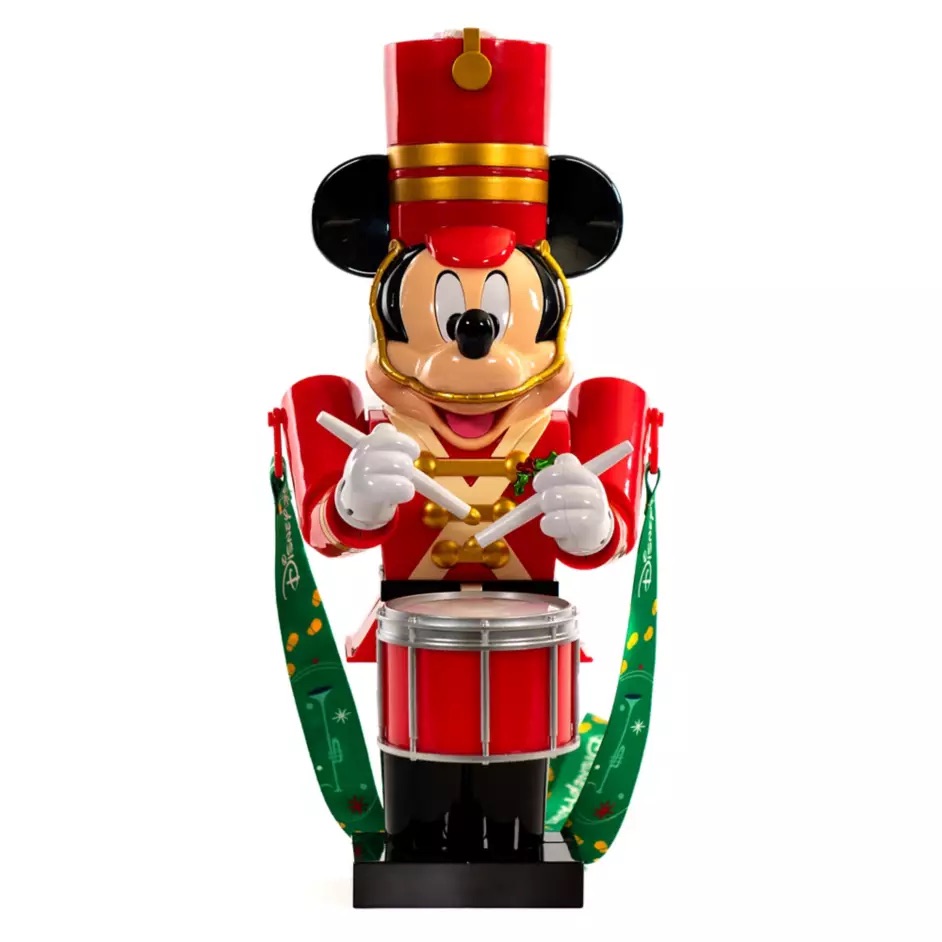 Must-See Disney: New Holiday Sipper & First 2026 Merch