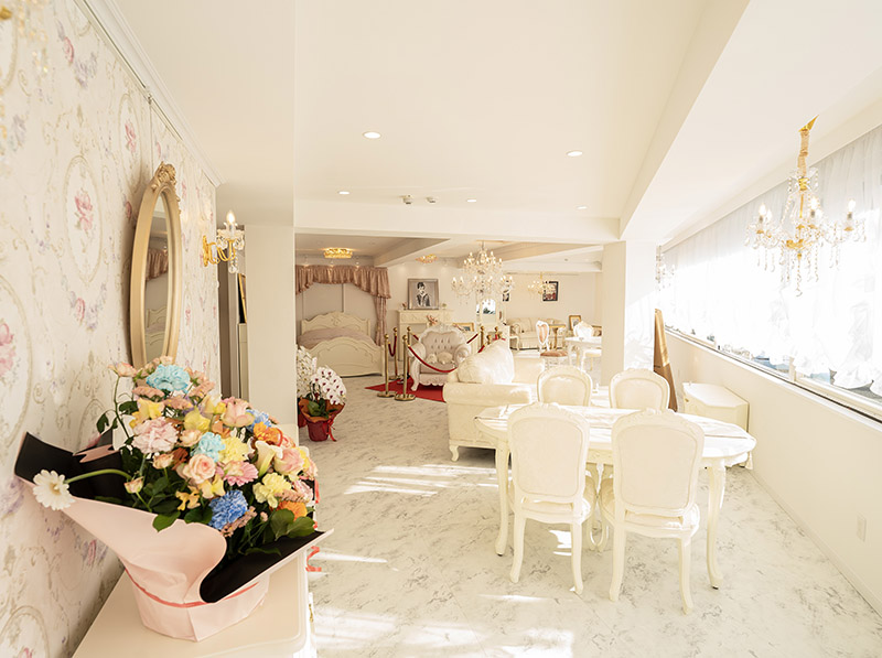 東京ショールーム（事前予約制）｜輸入家具・ロココ調家具・姫系家具の
