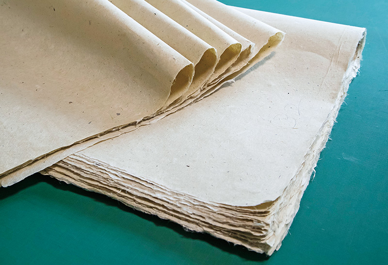 悠久の手仕事を訪ねる旅 千三百年の伝統を漉き続ける 石州和紙：JR西日本