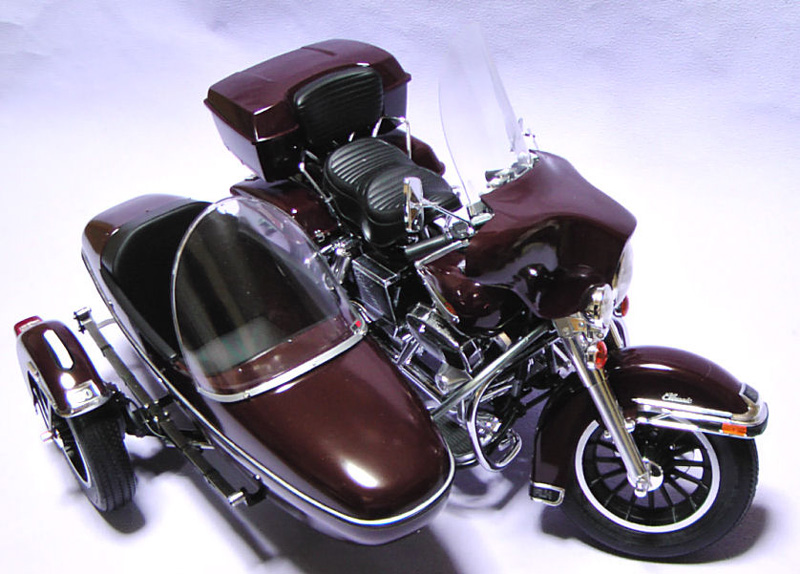 誌上個展 ハーレーダビットソンFHLクラシックサイドカー タミヤ1/6