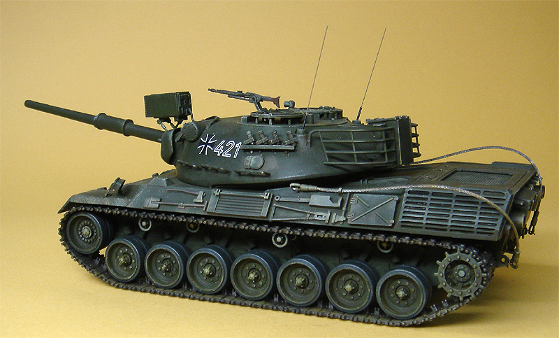 西ドイツ レオパルド中戦車 (タミヤ 1/35)