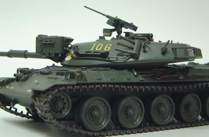 陸上自衛隊 74式戦車（タミヤ 1/35)