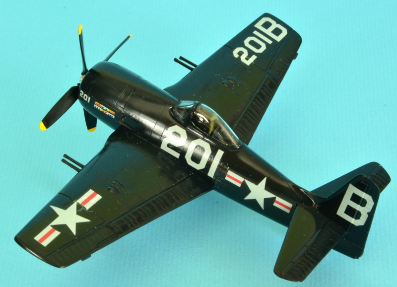 F8F ベアキャット (モノグラム 1/72)