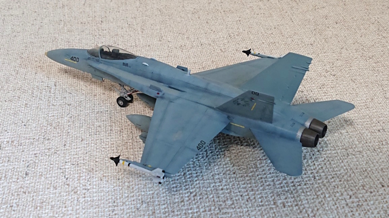 F/A-18C ホーネット (ハセガワ 1/72) ＞特集 世界の名機コレクション