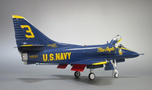 A-4F Skyhawk Ⅱ Blue Angels (HASEGAWA 1/48)＞特集 世界の名機