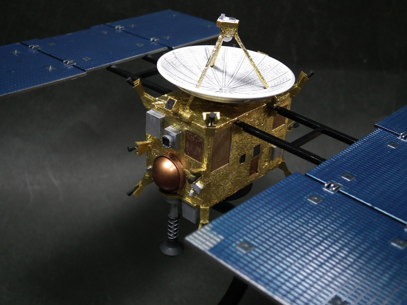 小惑星探査機はやぶさ」 (アオシマ1/32)＞特集 船＞2022年11月号