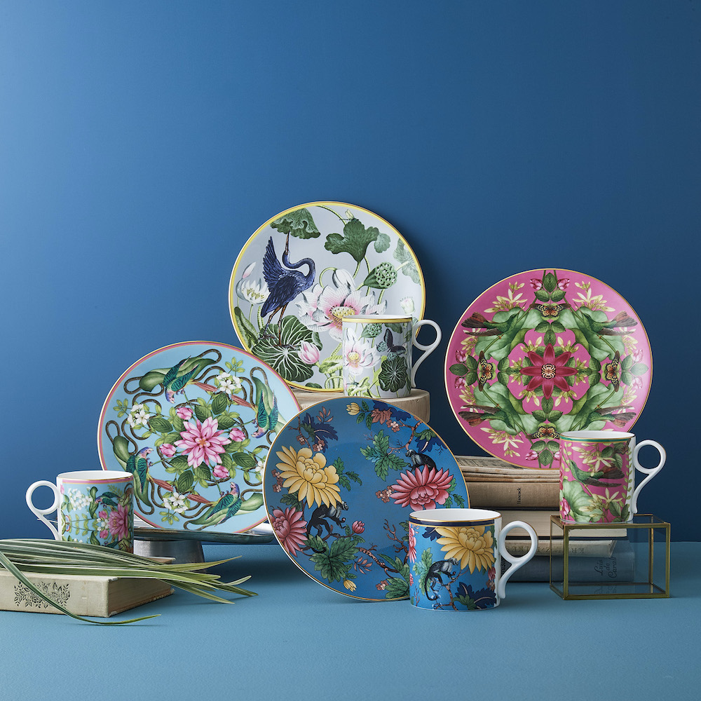 ワンダーラスト サファイア ガーデン マグ|WEDGWOOD公式オンラインストア