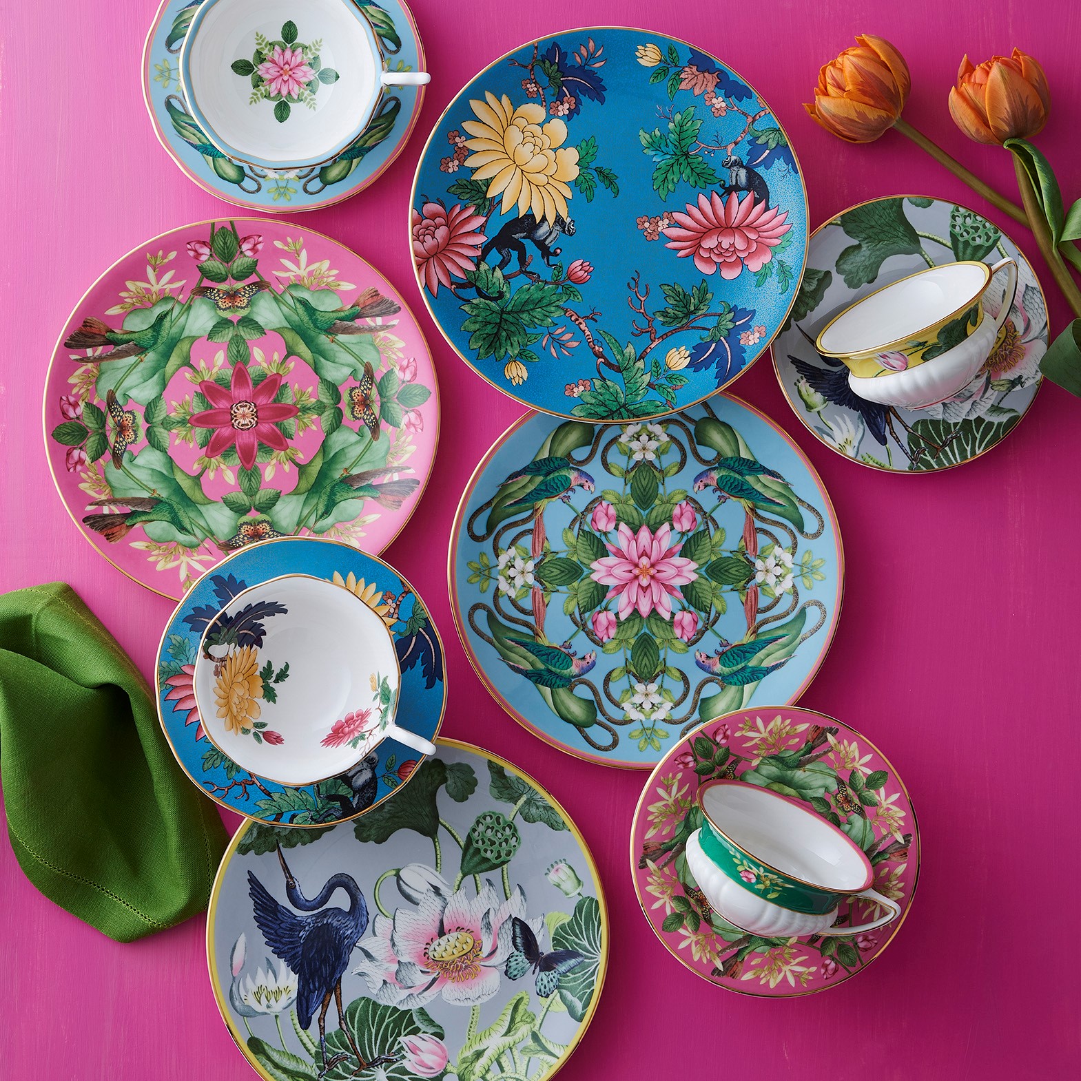 ワンダーラスト サファイア ガーデン 20cm プレート|WEDGWOOD公式