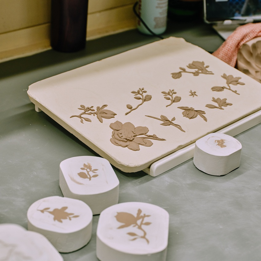 マグノリア ブロッサム 一輪挿し ミンク|WEDGWOOD公式オンラインストア