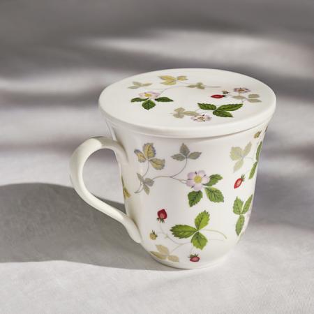 ワイルド ストロベリー カジュアル 蓋付きマグ|WEDGWOOD公式オンライン