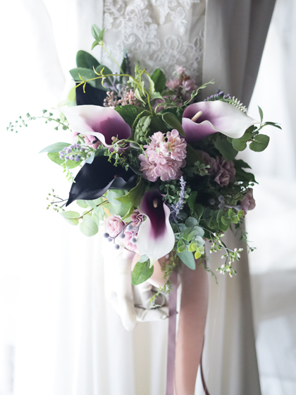 完成品ブーケ】シックなカラーとモーヴピンクのグリーンブーケ