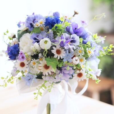 クラッチブーケ（ブルー＆紫） | ウェディングブーケ.jp