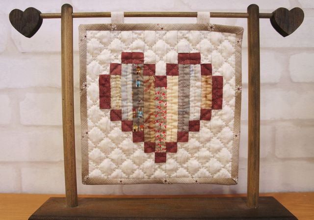 ハートのミニタペストリー/パッチワーク＆キルト 商品詳細｜パッチ