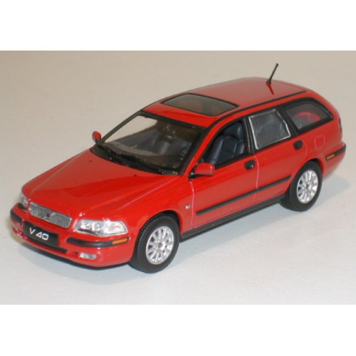 Volvo V40 2000 rood Minichamps 1:43