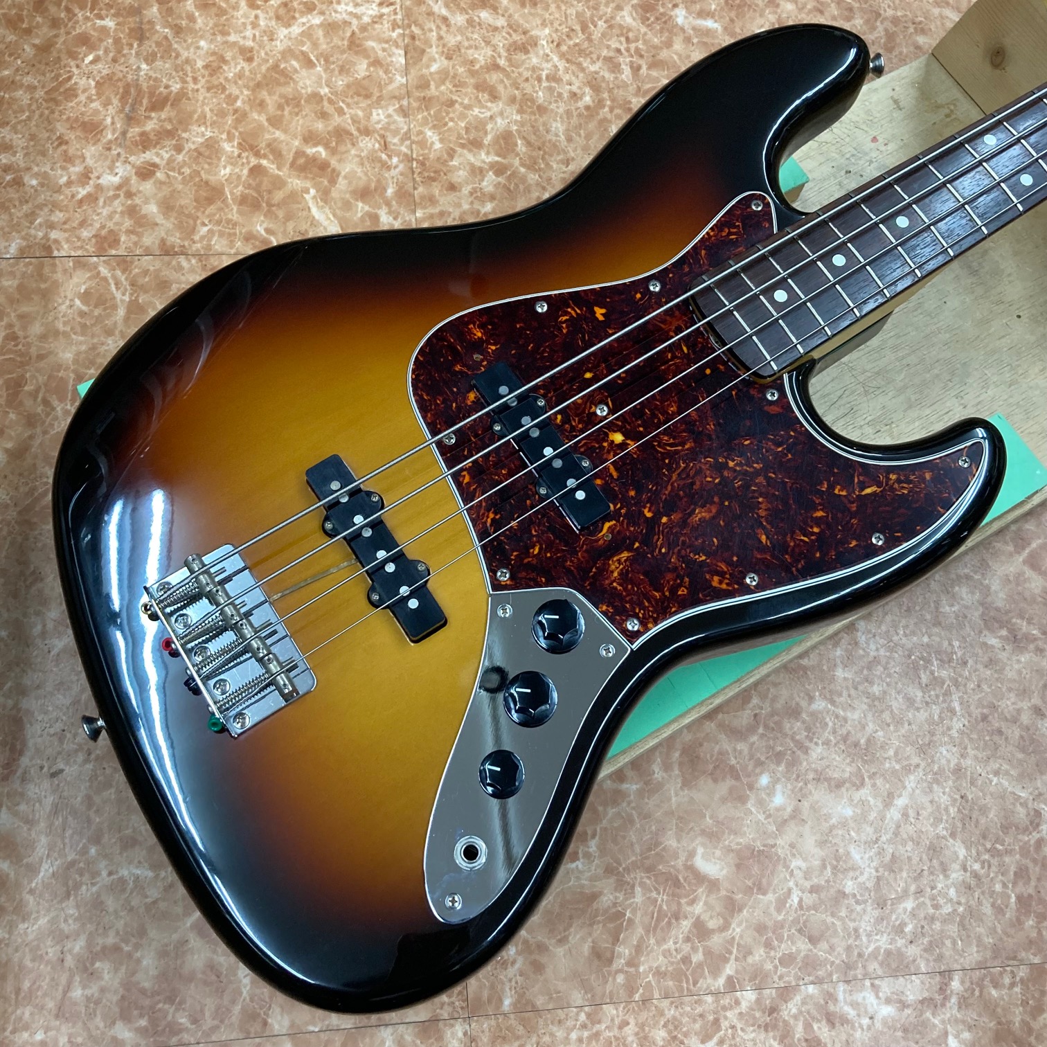 4弦エレキベース | ウインナー楽器オンラインストア 楽器通販サイト