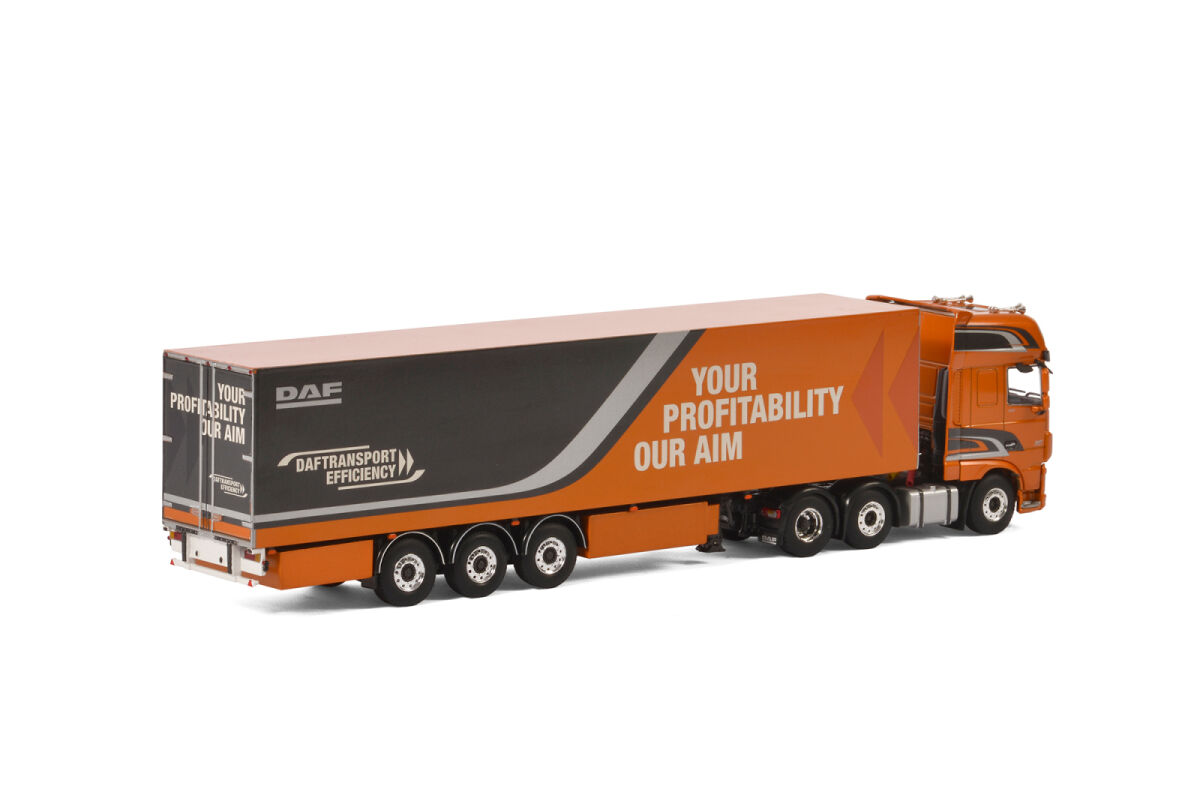 Premium line; DAF XF SUPER SPACE CAB 6x2 | WSI Models