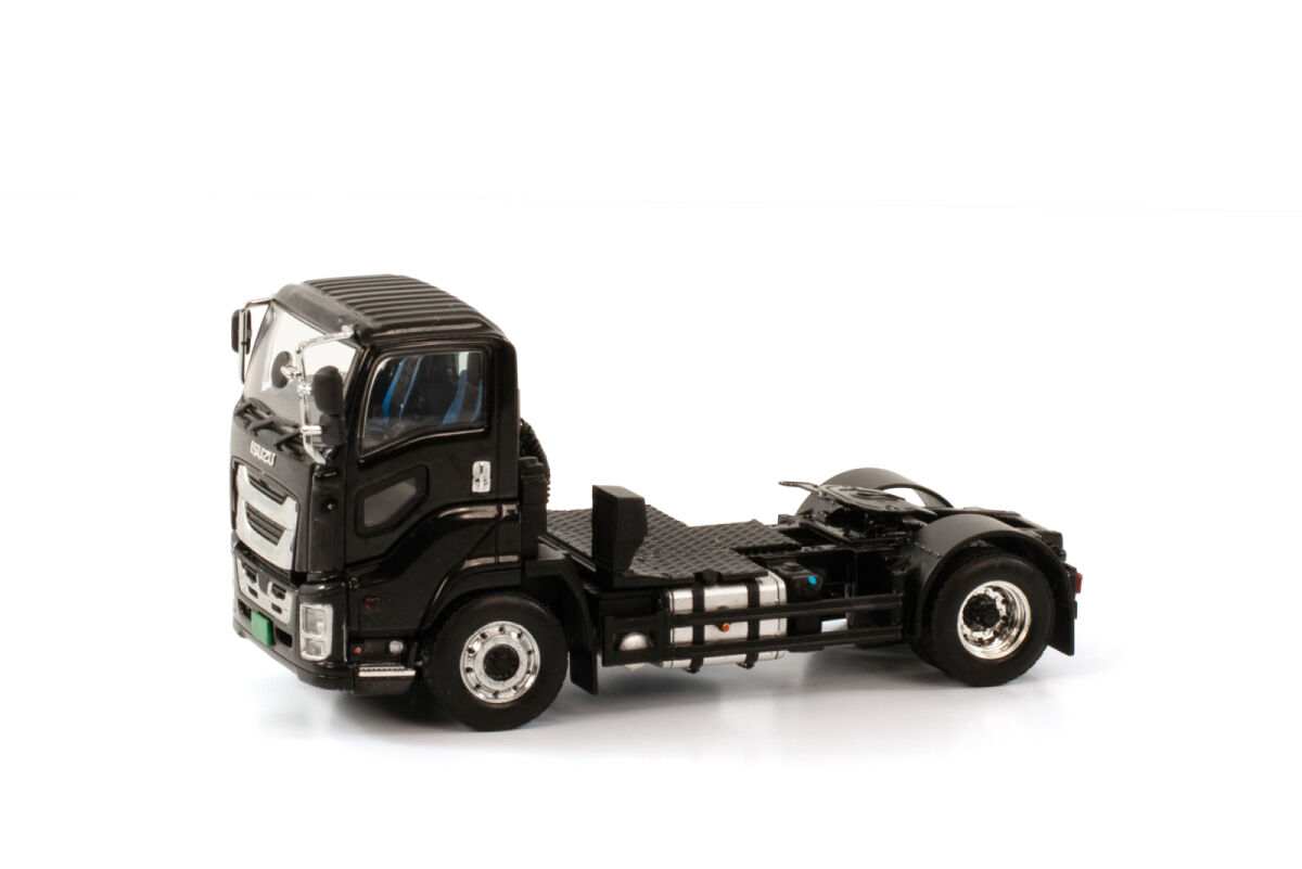 Isuzu; GIGA SHORT CAB 4X2 BLACK | WSI Models