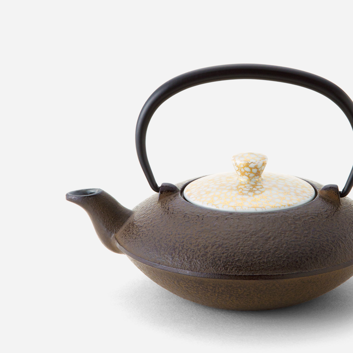 鉄瓶急須・茶 金彩桜詰 小 | 西川貞三郎商店