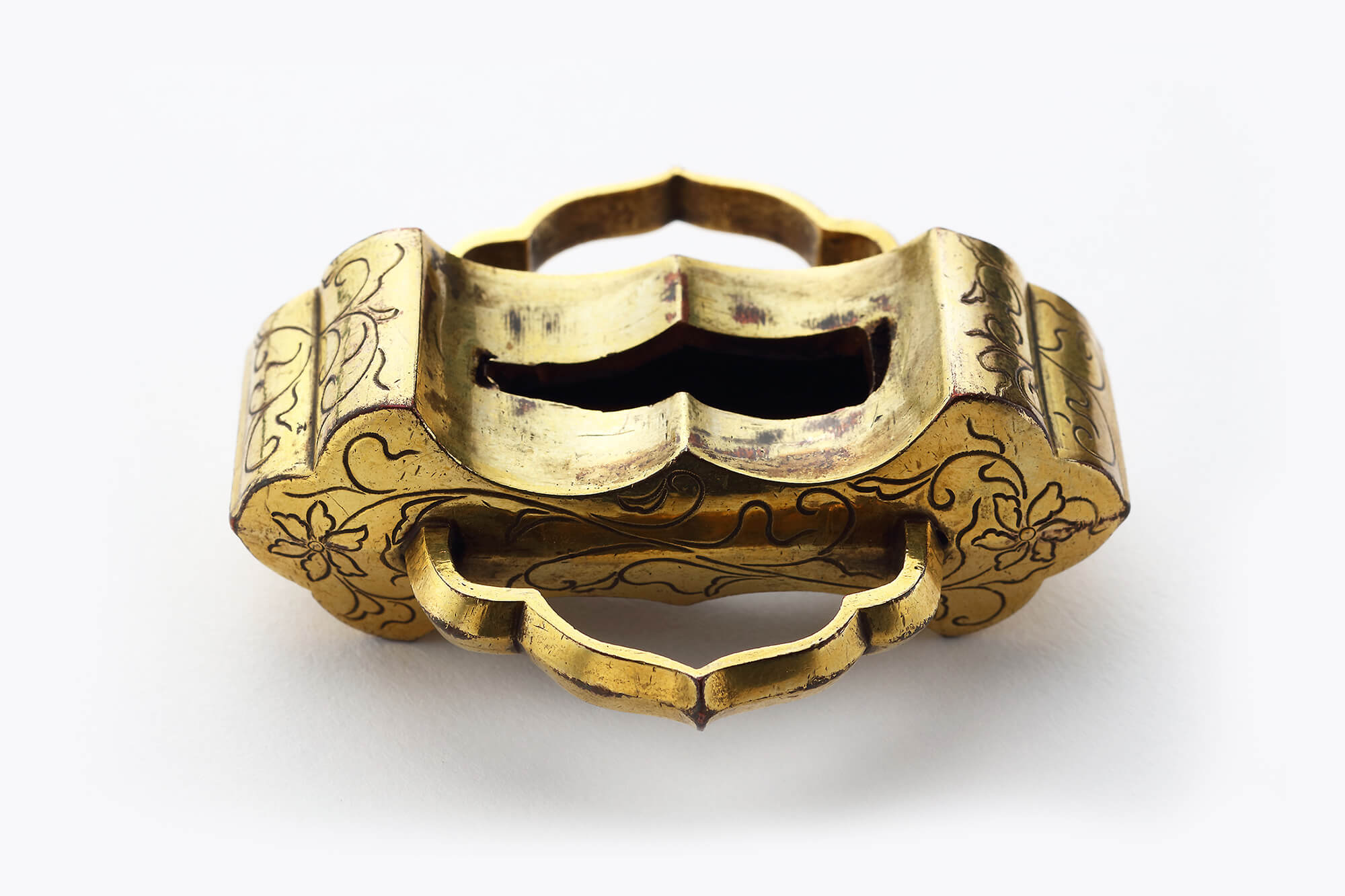 金梨子地蔦紋金金貝 蒔絵鞘 衛府太刀拵 鍔／ホームメイト