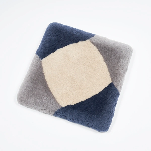 プチアリエス ムートン座布団: ムートン｜東洋羽毛公式通販サイト【公式】