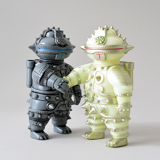 ソフビ製ともだち初号機 (蓄光Aタイプ) | 多肉植物・特別な鉢の販売