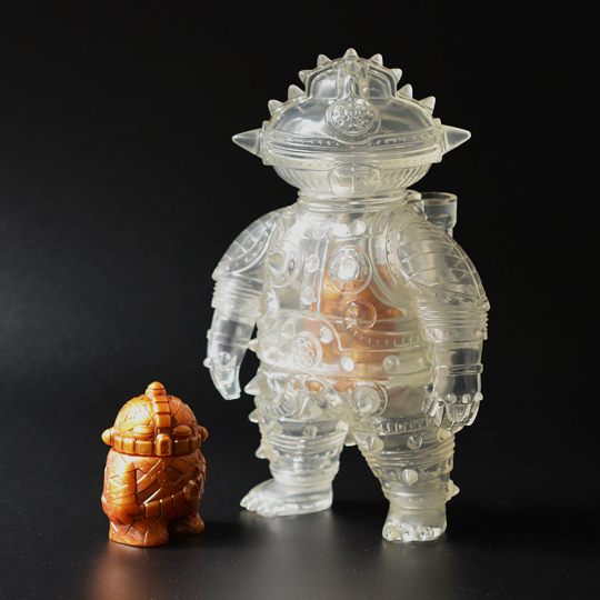 ソフビ製ともだち初号機 (Clear) + 土偶座人(Gold) | 多肉植物・特別な
