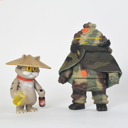 ソフビ製モズクパイセン 三度笠モッピー (キジトラ) | 多肉植物・特別