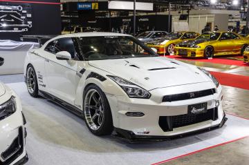 NISSAN GT-R詳細情報|日産｜オンラインオートサロン