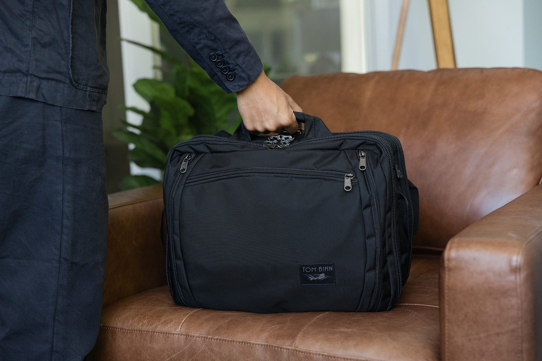 TOM BIHN Trinity, Convertible Briefcase Backpack, 21L, 10.8