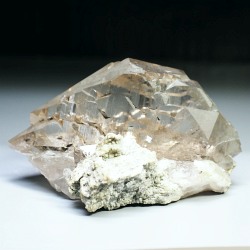 グインデルクォーツ・スイスアルプス産(Gwindel水晶)