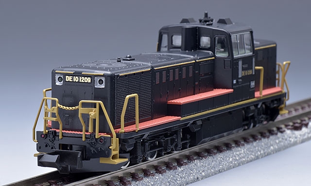 JR DE10形ディーゼル機関車（JR九州黒色塗装B）｜製品情報｜製品検索