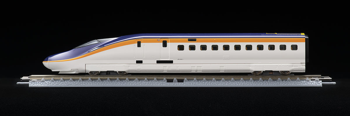 ファーストカーミュージアム JR E8系山形新幹線（つばさ）｜製品情報