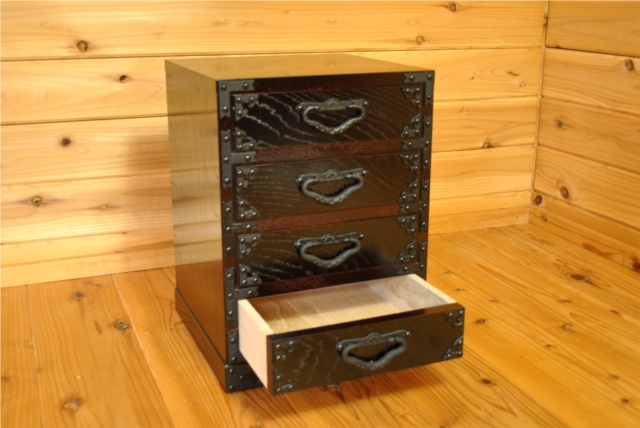 職人造り 欅(ケヤキ) 小箪笥 整理タンス 高気密仕様 幅44cm 民芸家具 小