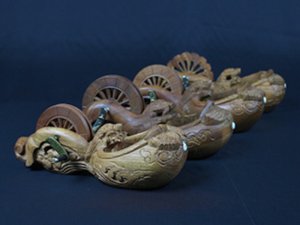 コレクターも存在！芸術的な大工道具「墨壺」とは？ | Through the