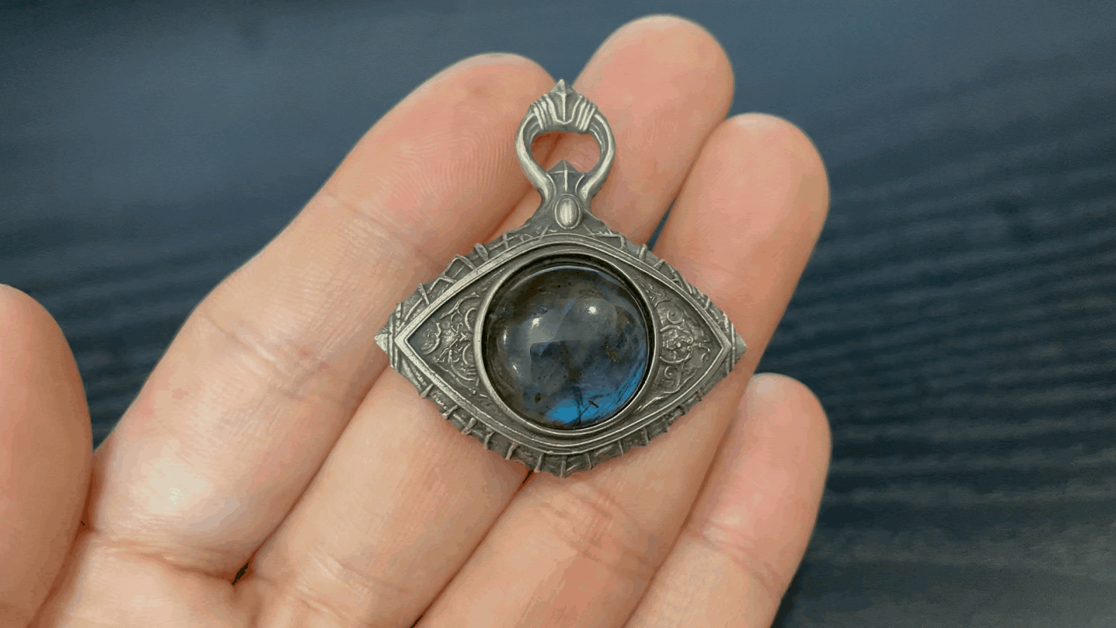 Bloodborne / シルバーコレクション:星の瞳の狩人証、製作秘話 | TORCH