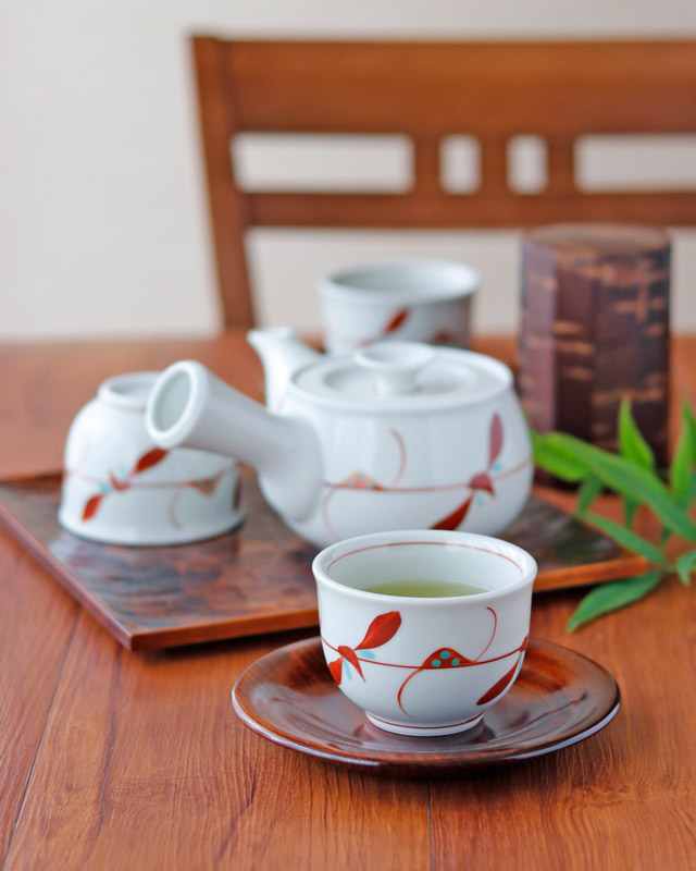 砥部焼の和食器 梅山窯の湯呑 【砥部工房 からくさ】