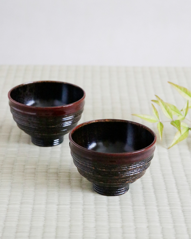 砥部焼の和食器 香川漆器の汁椀 【砥部工房 からくさ】