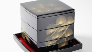 三段重箱 錦松沈金 418,000円（税込） | 輪島塗の塗師屋 輪島漆器大雅