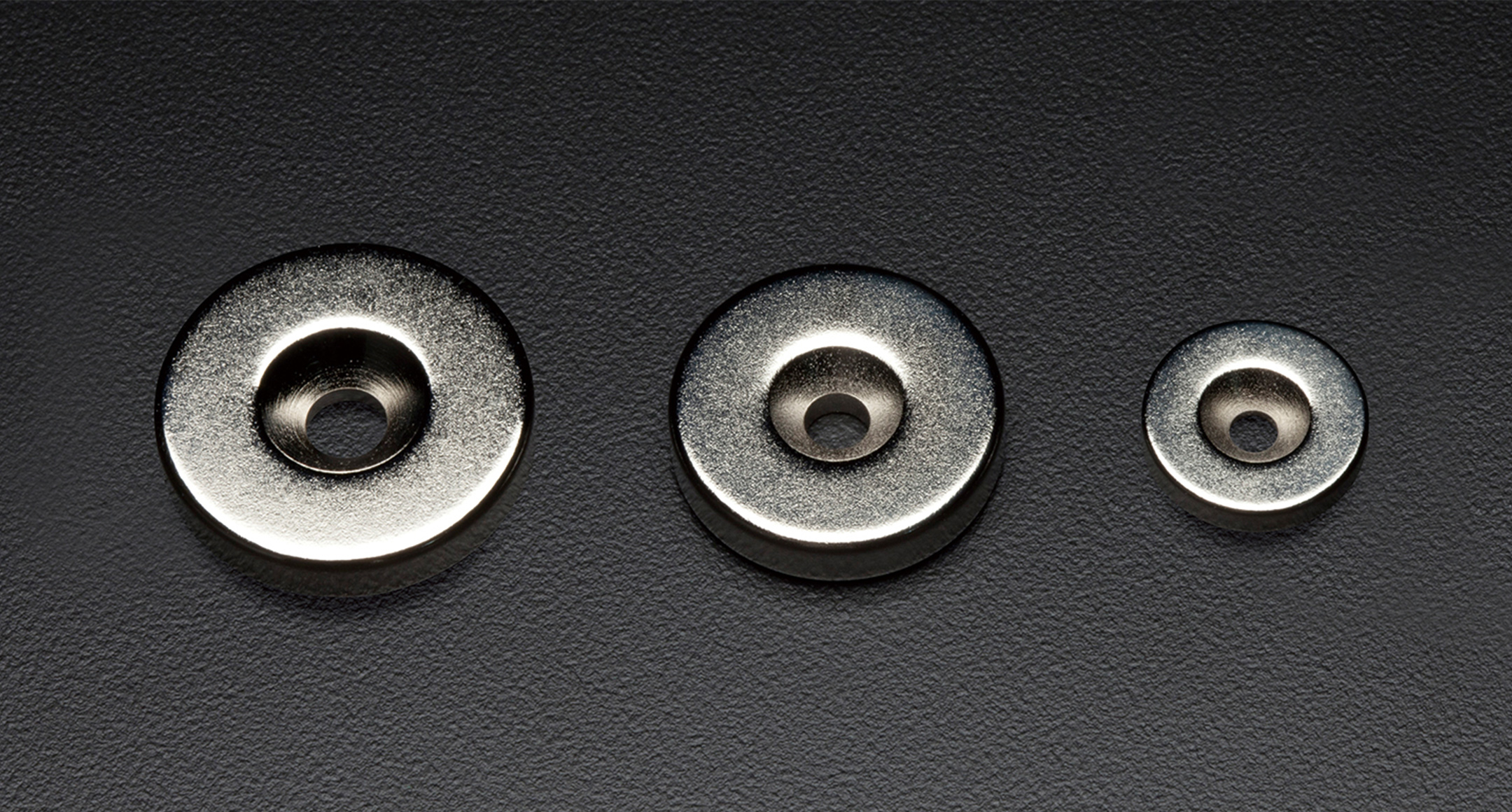 壁付マグネット NMGシリーズ | 製品情報 | タカチ電機工業 - 産業用