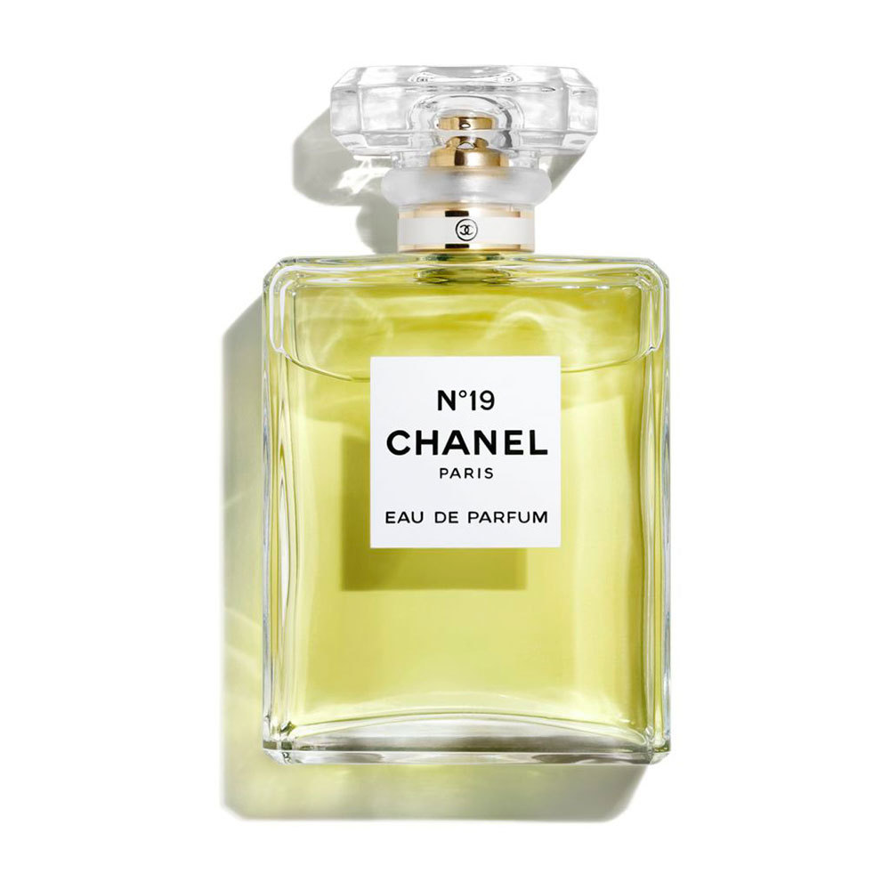 CHANEL シャネル N°19の通販 | コスメ・デパコス・化粧品通販のTBEAUT