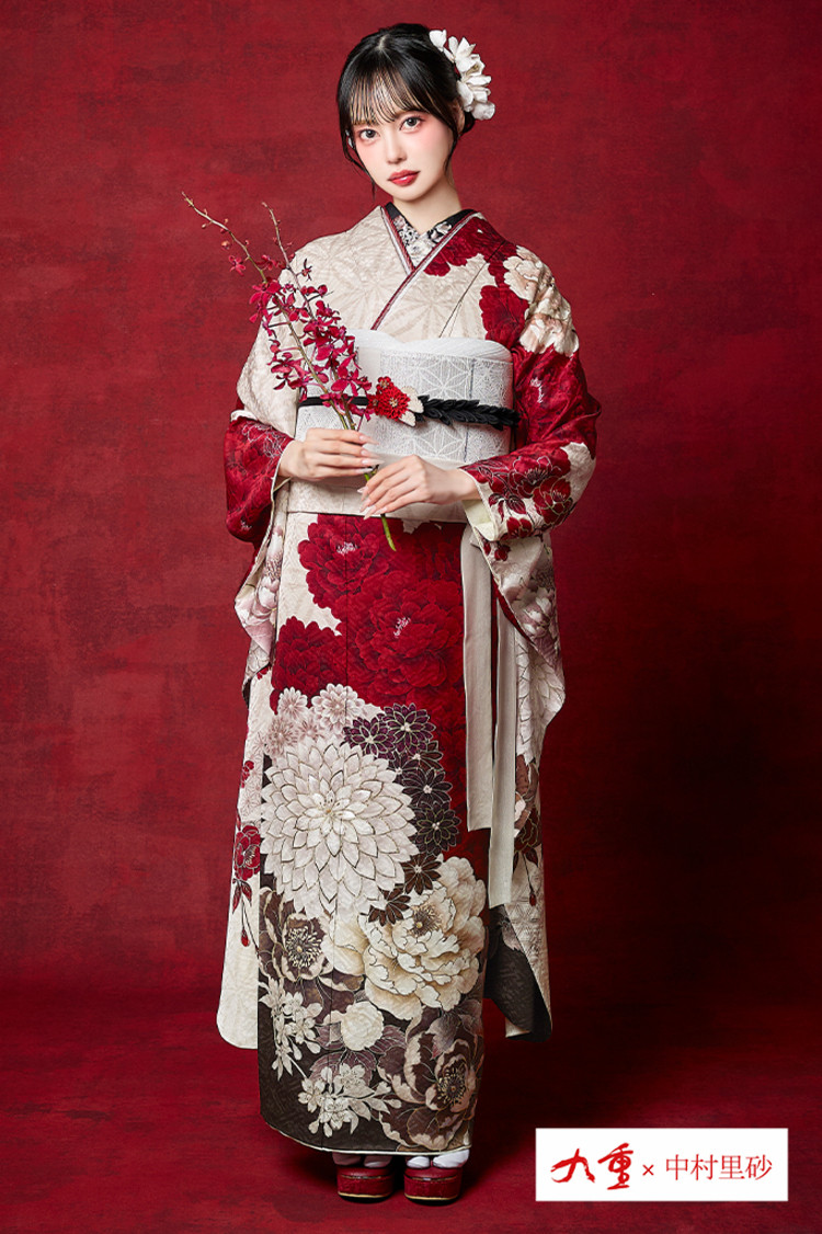 華徒然×吉木千沙都 ピンクベージュ 乱菊柄/牡丹柄 かわいい タカゼン