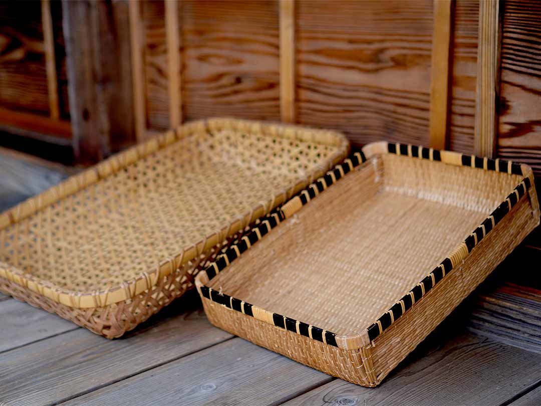 柳行李を衣装籠に - 竹虎四代目がゆく！