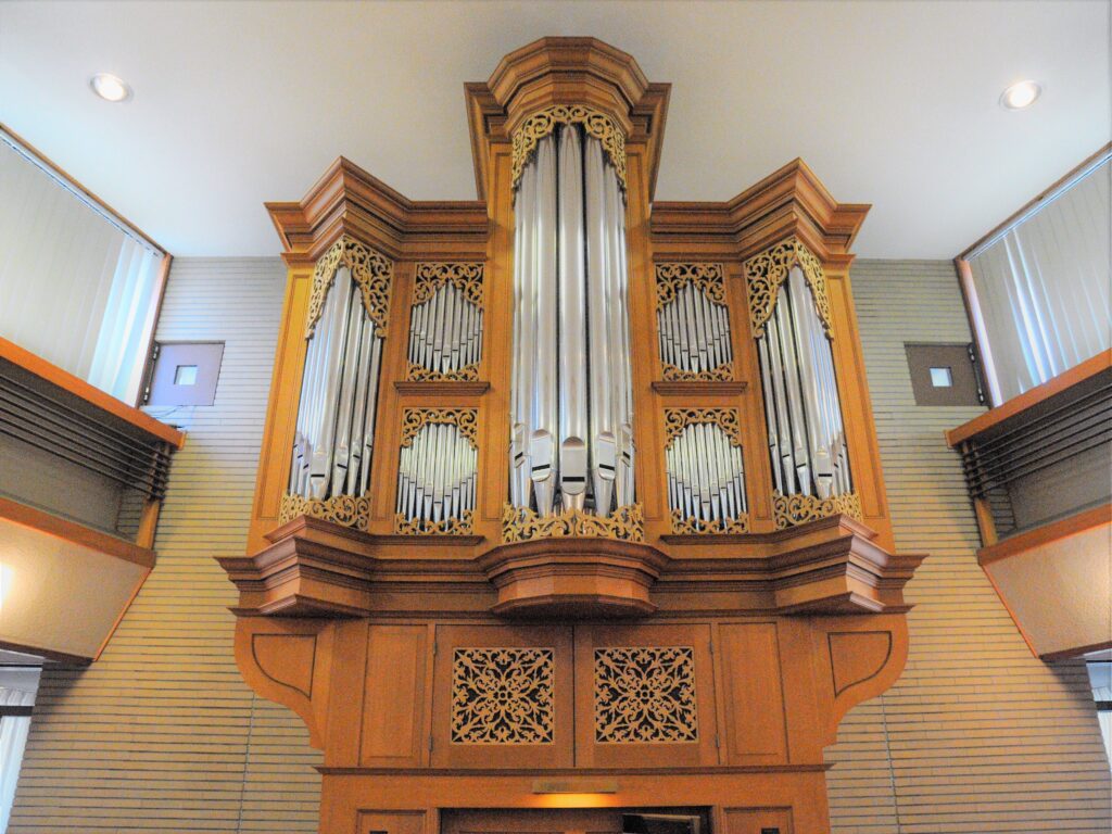 パイプオルガン紹介 | 滝野川教会